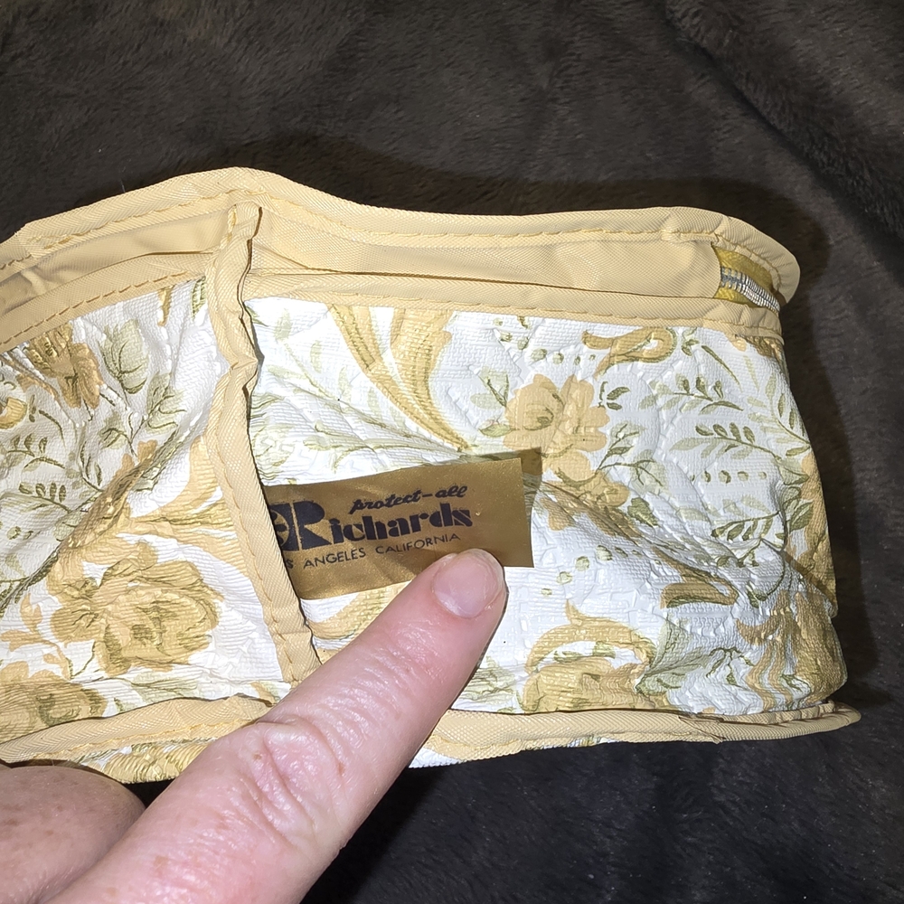 Richards Los Angeles Vintage Protect All Storage Bag.